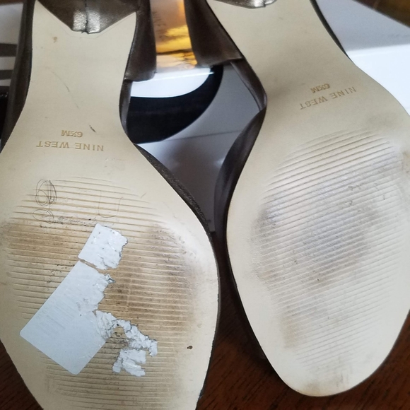 Shoes - Picture 2 of 5